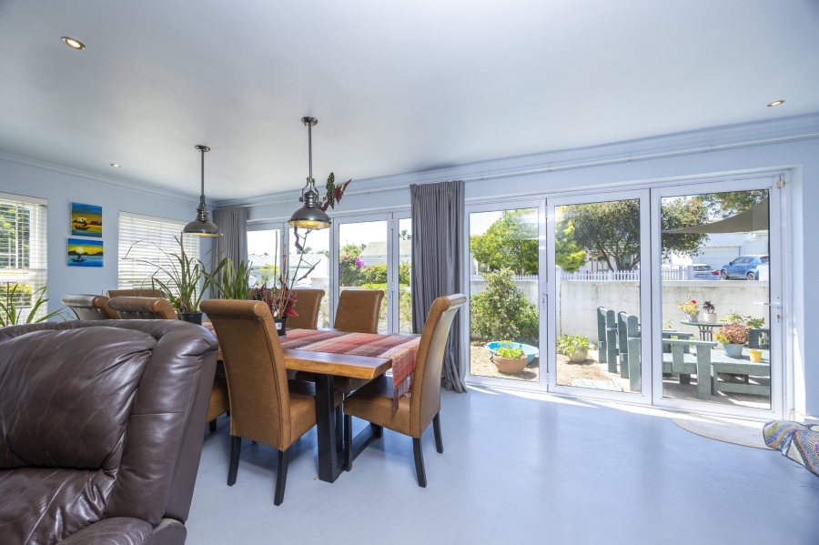 To Let 3 Bedroom Property for Rent in Goedemoed Western Cape